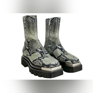 NIB $1695 Peter Do snakeskin boots